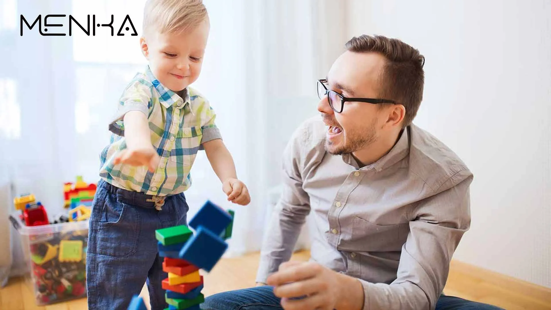 راه حل های کنترل کودکان از پرت کردن اشیا